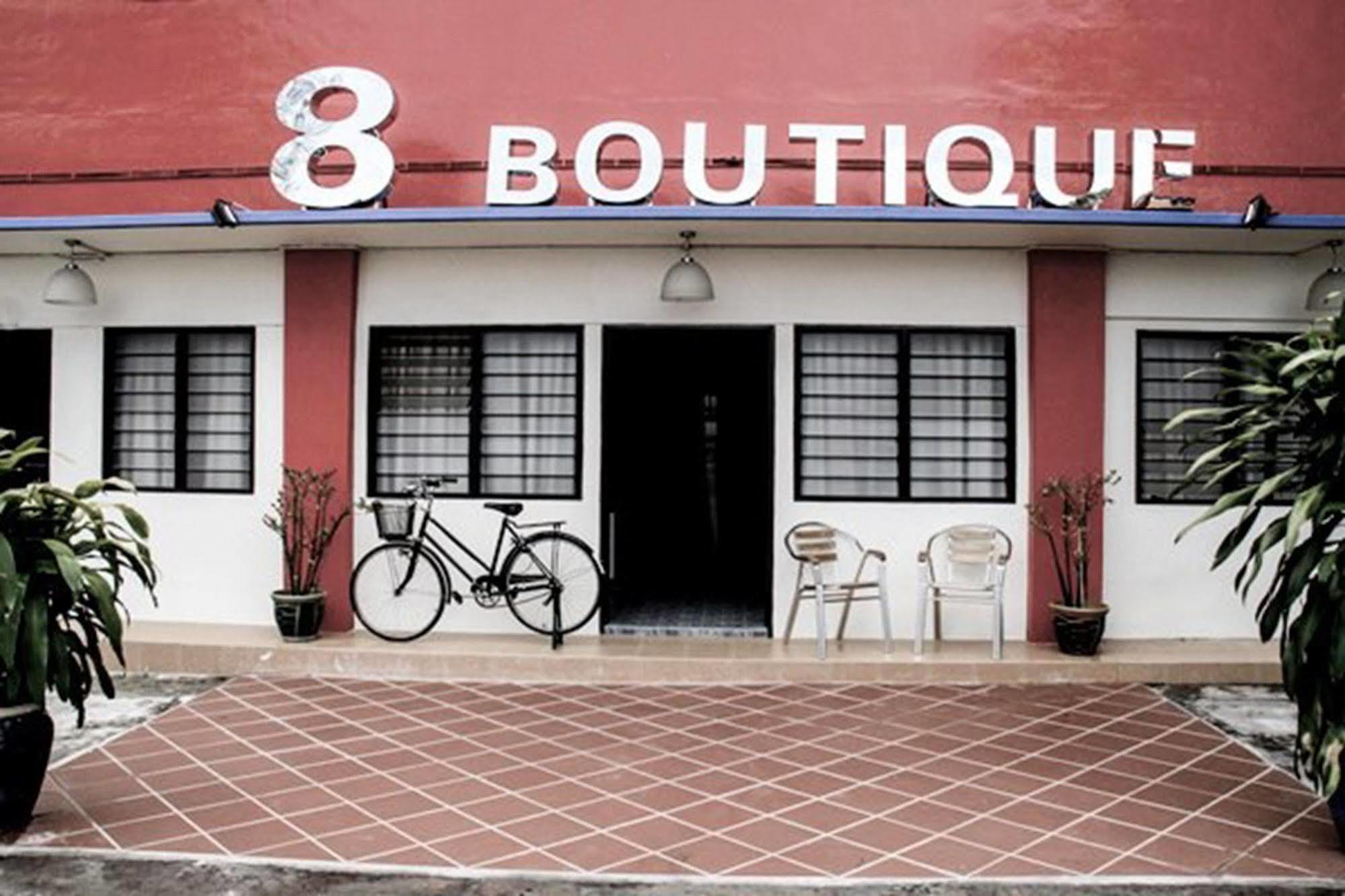 Отель 8 Boutique By The Sea Tanjung Tokong Экстерьер фото